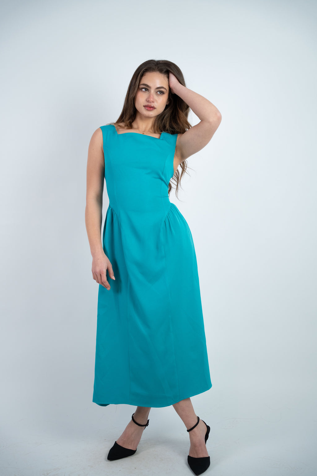 SLEEVELESS MIDI DRESS