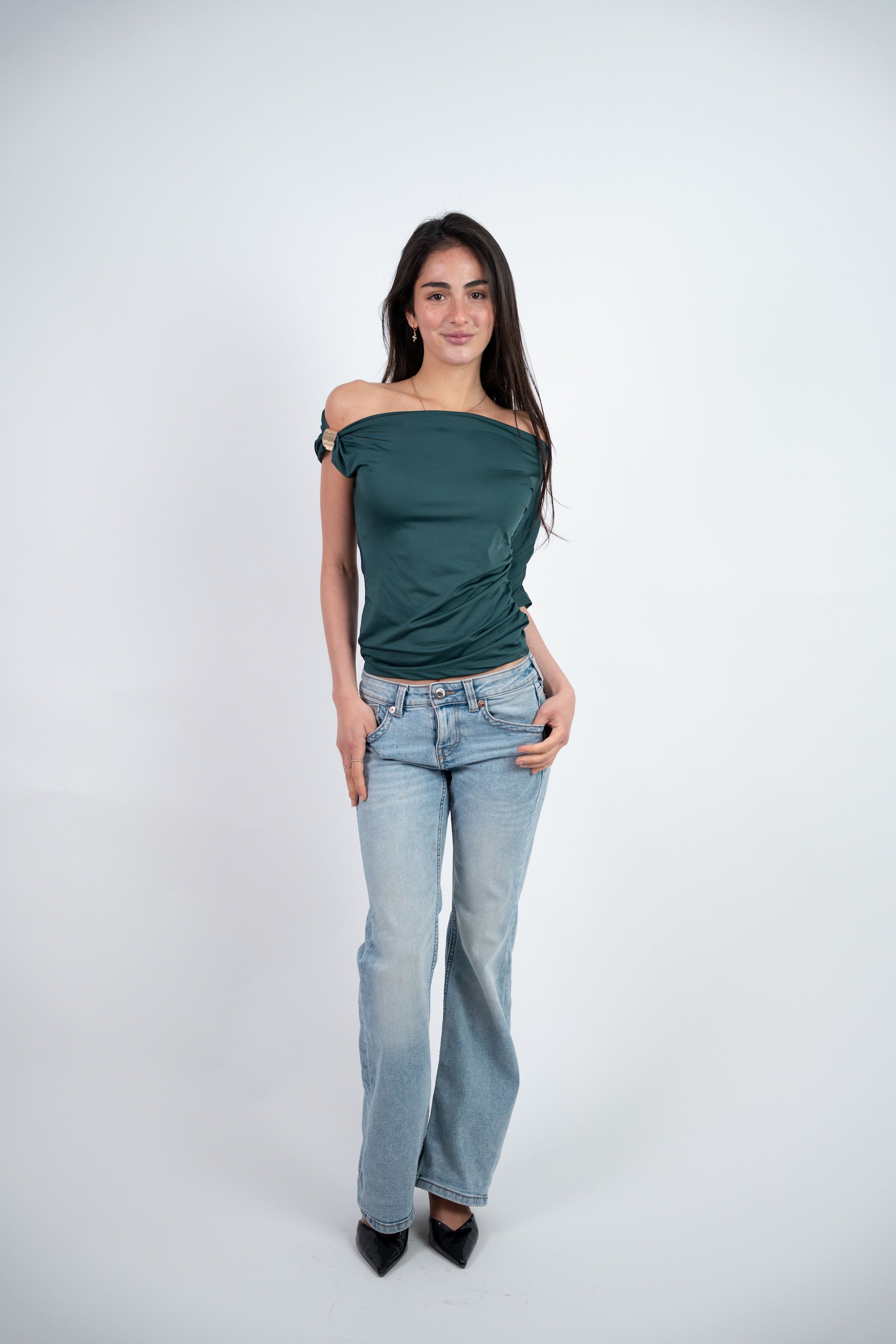 ASYMMETRIC ONE SHOULDER TOP