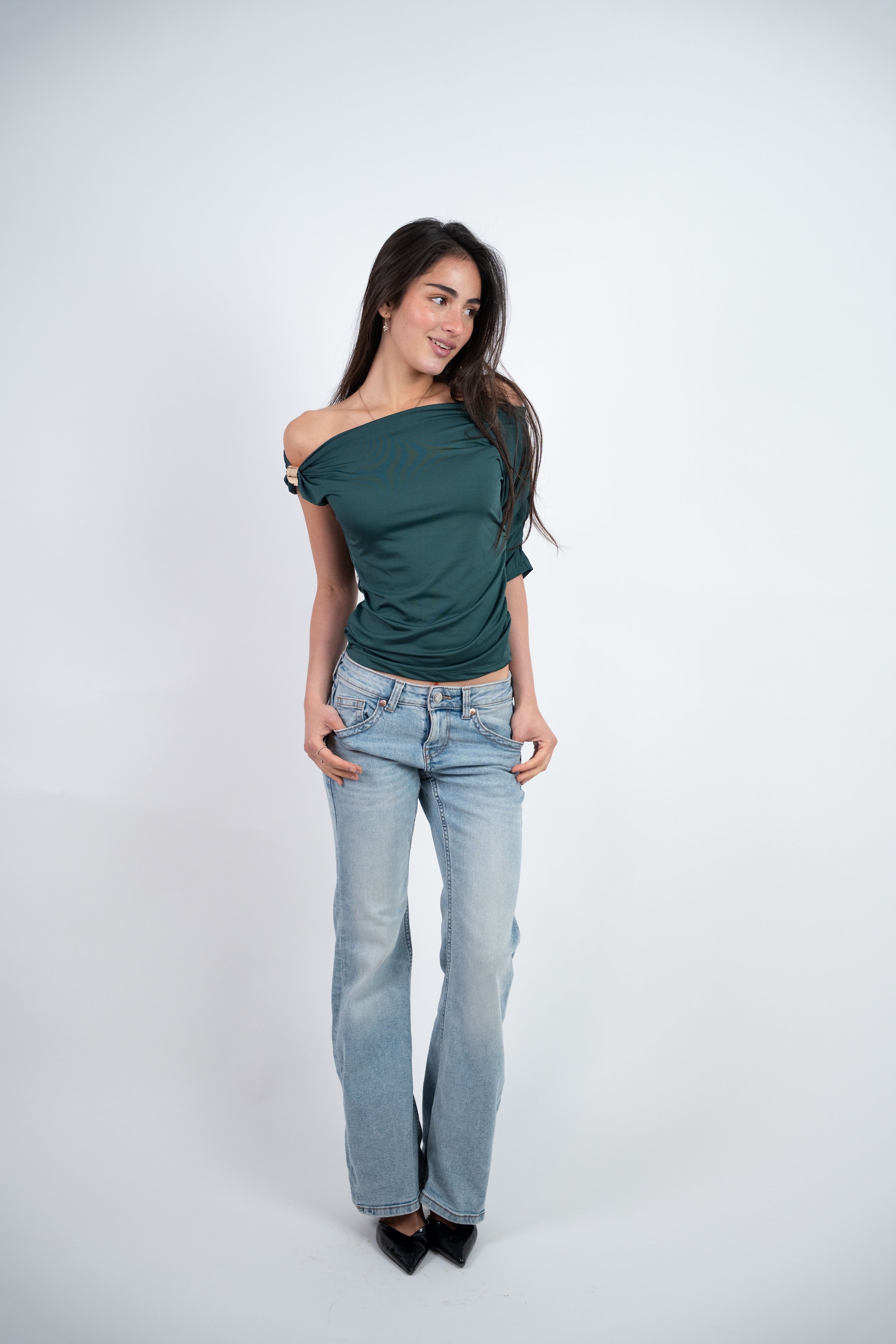 ASYMMETRIC ONE SHOULDER TOP