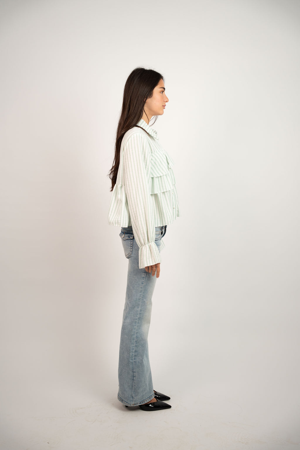 RUFFLED STRIPED BLOUSE