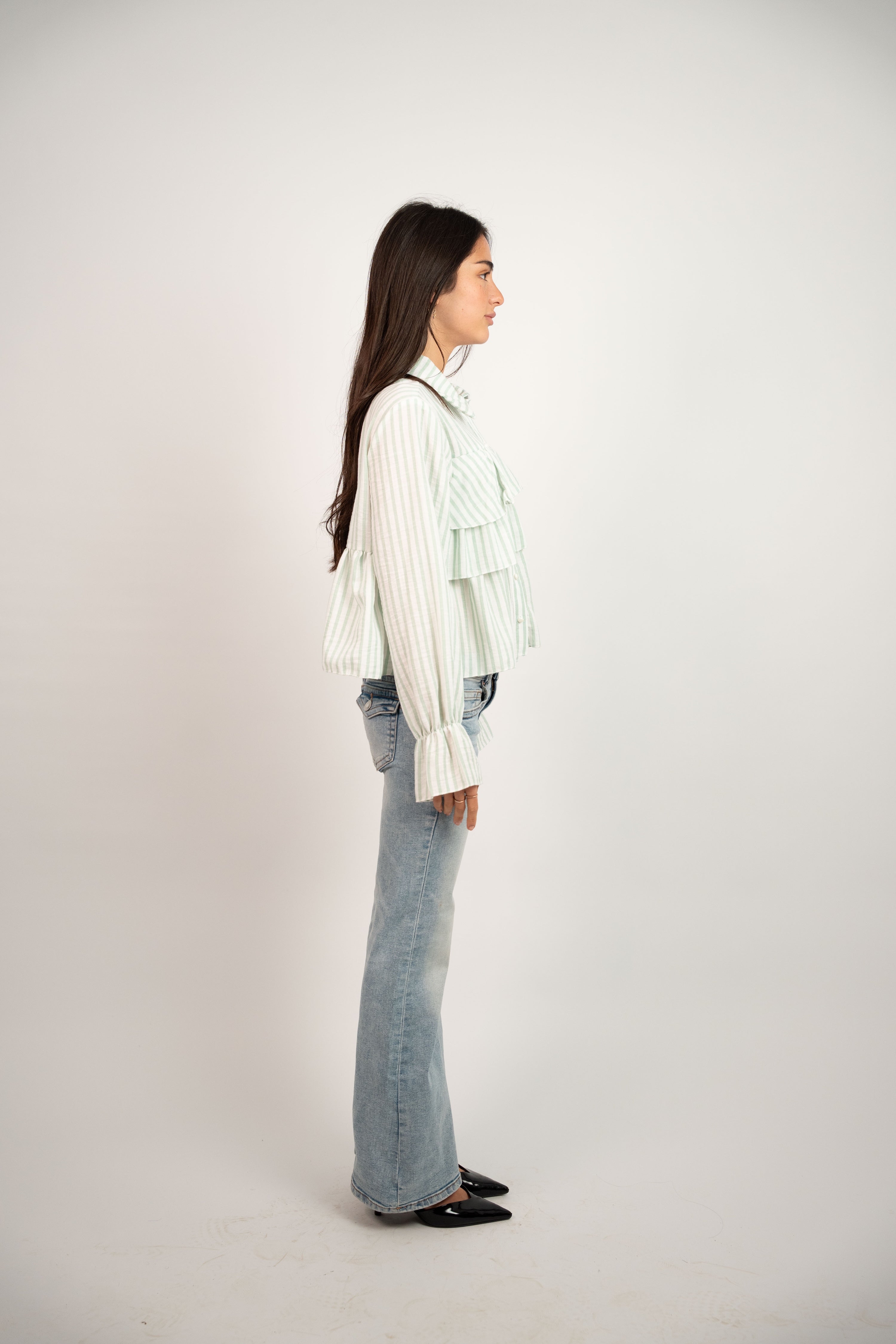RUFFLED STRIPED BLOUSE