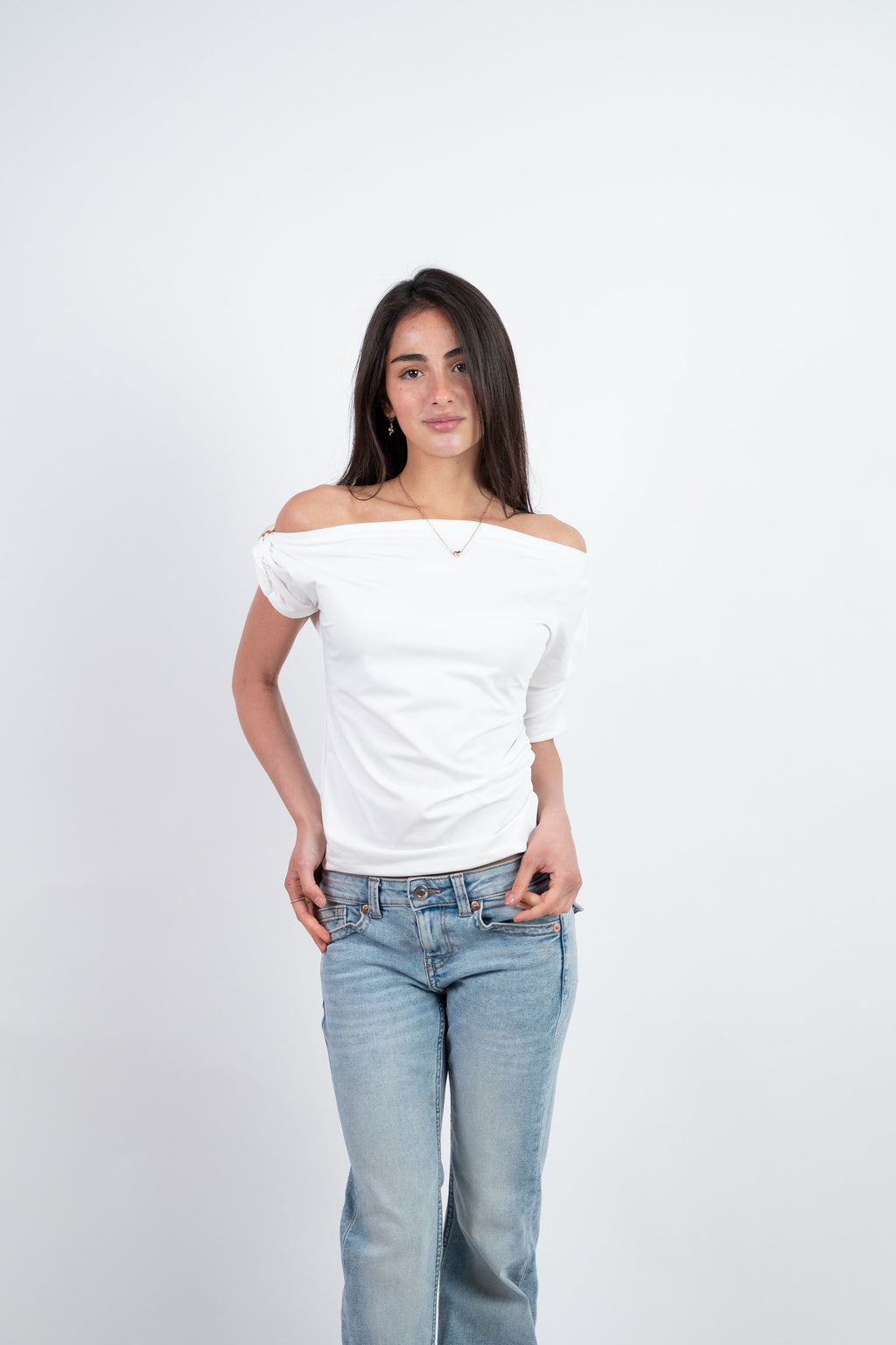 ASYMMETRIC ONE SHOULDER TOP