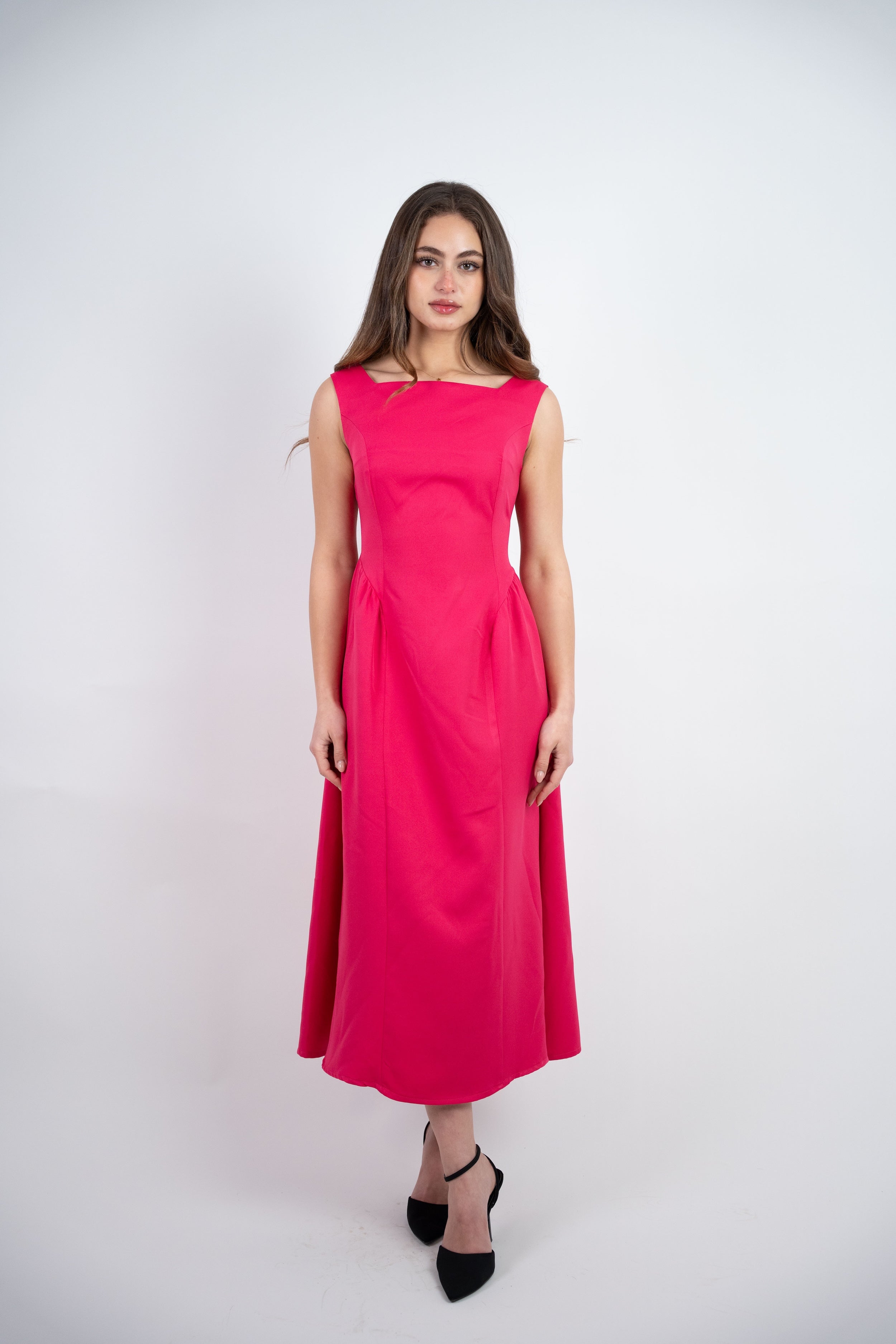 SLEEVELESS MIDI DRESS