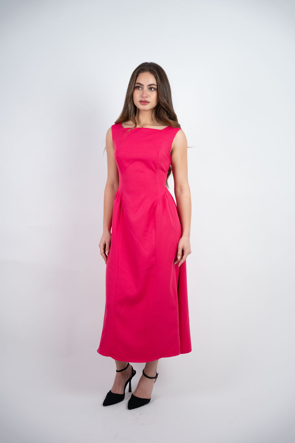 SLEEVELESS MIDI DRESS
