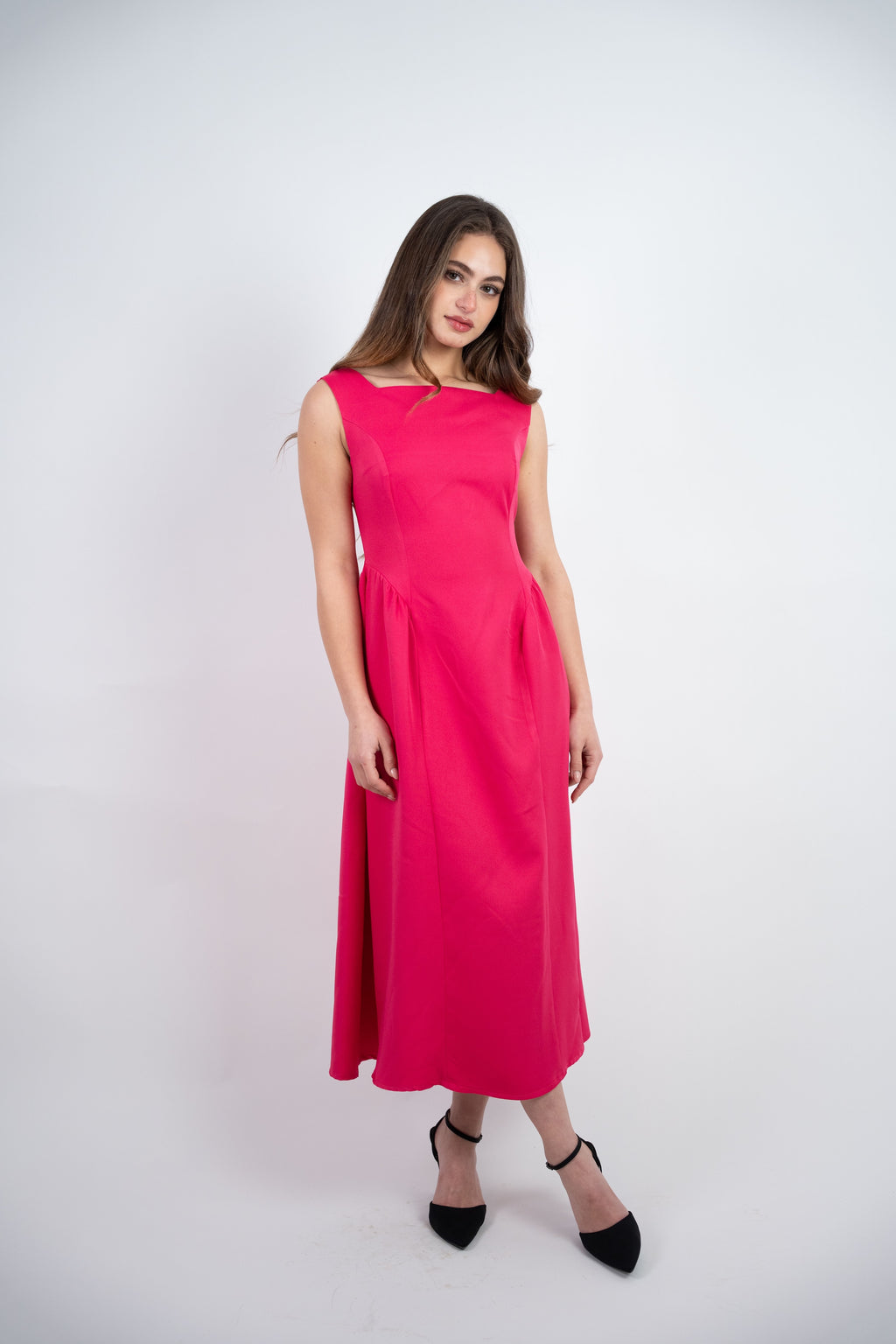 SLEEVELESS MIDI DRESS