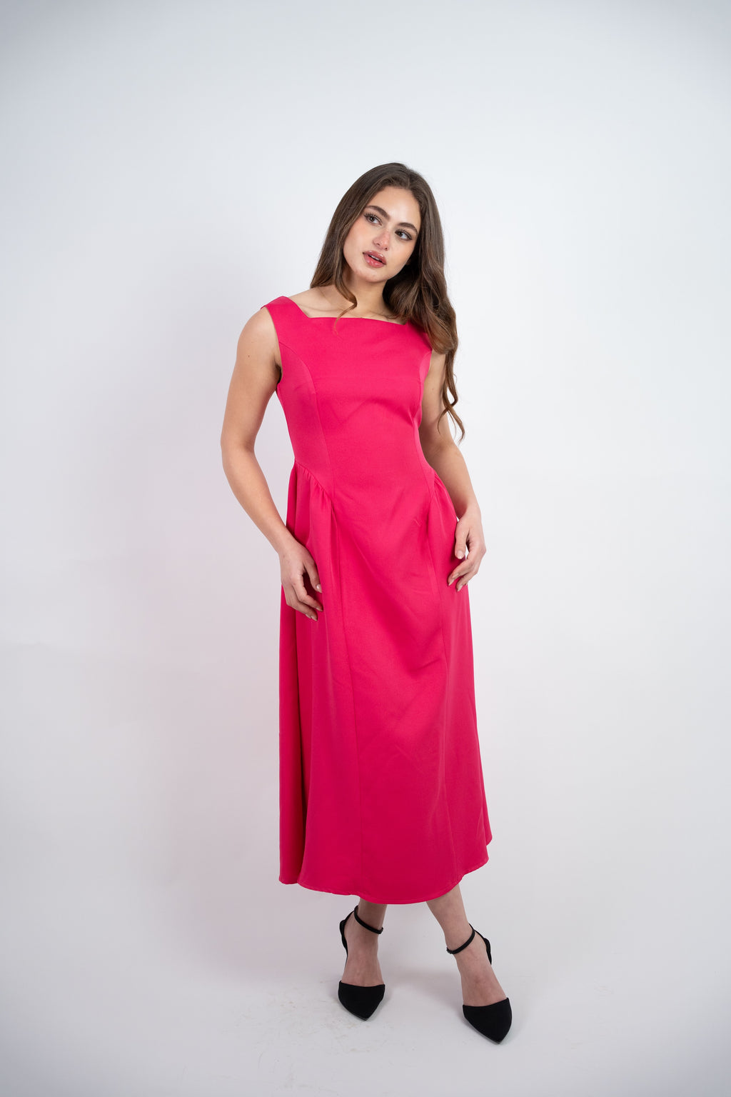 SLEEVELESS MIDI DRESS