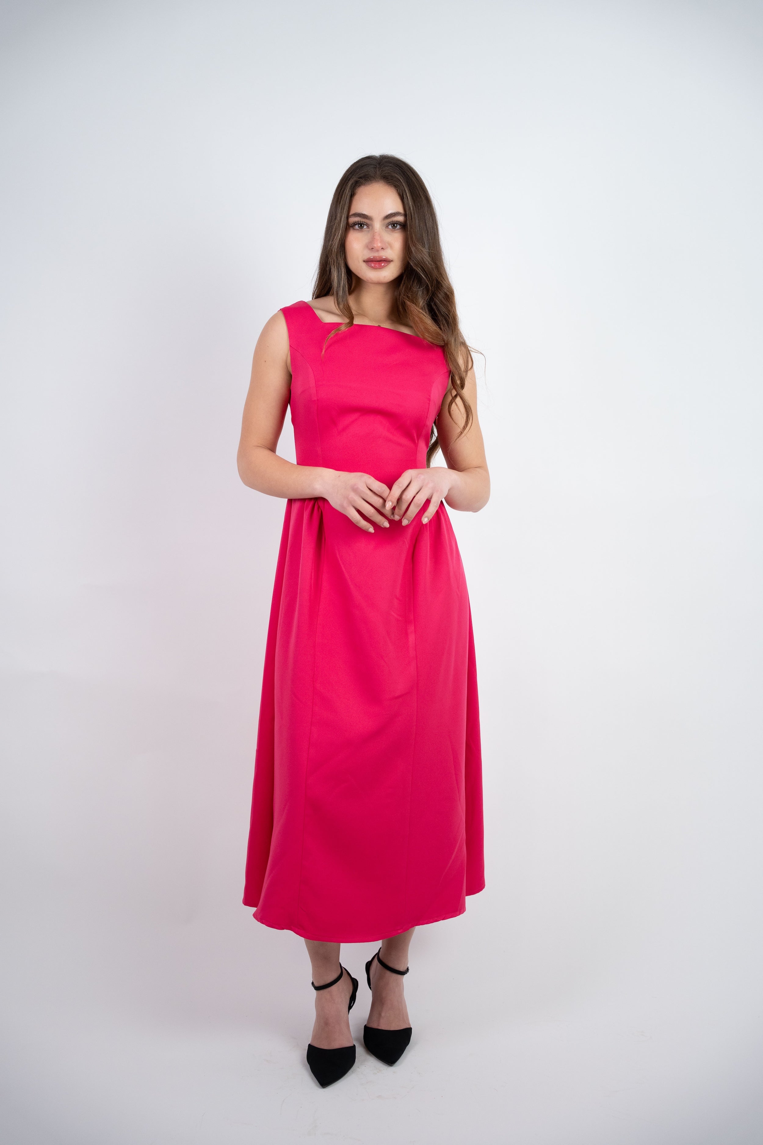 SLEEVELESS MIDI DRESS