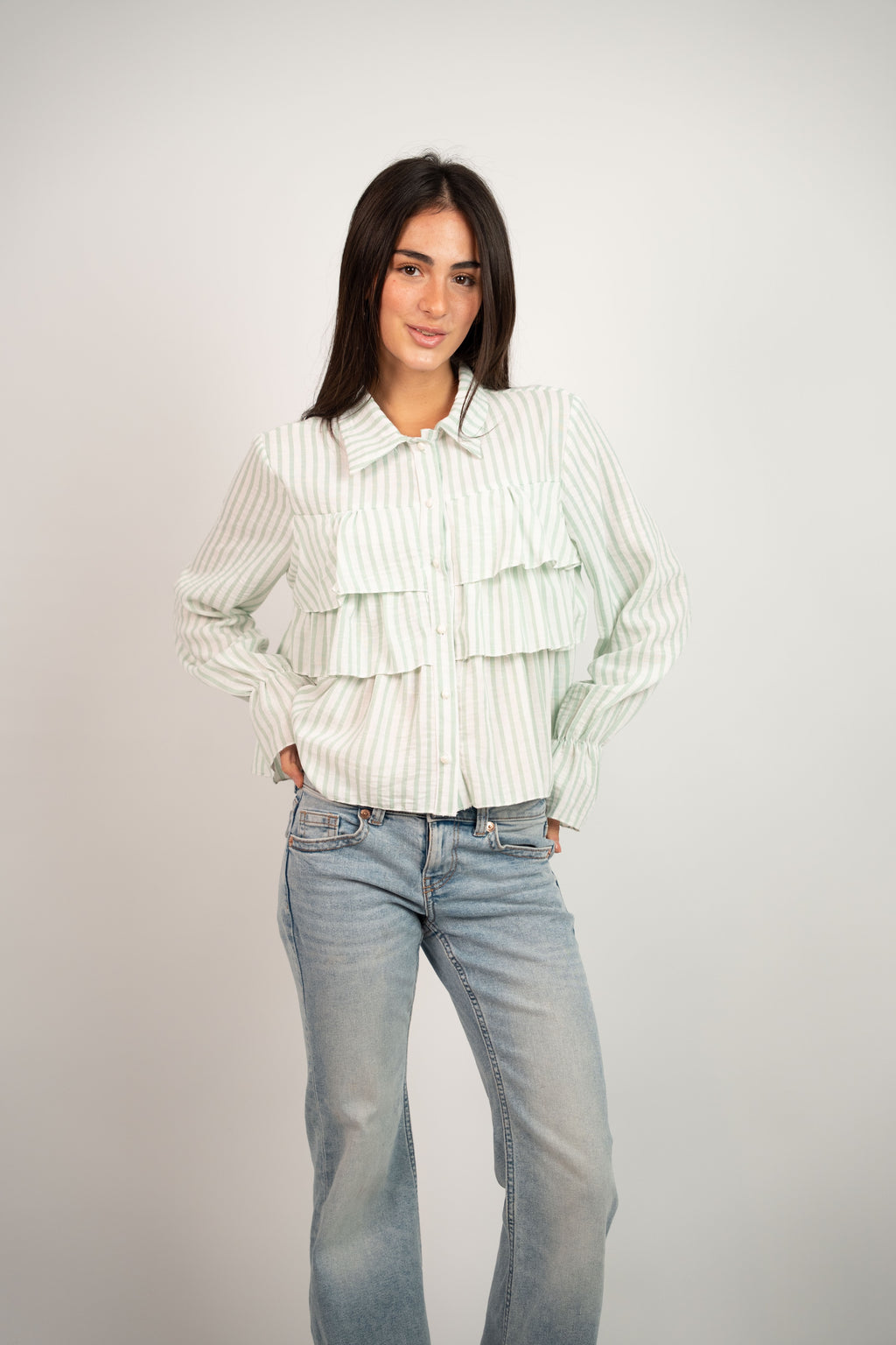 RUFFLED STRIPED BLOUSE