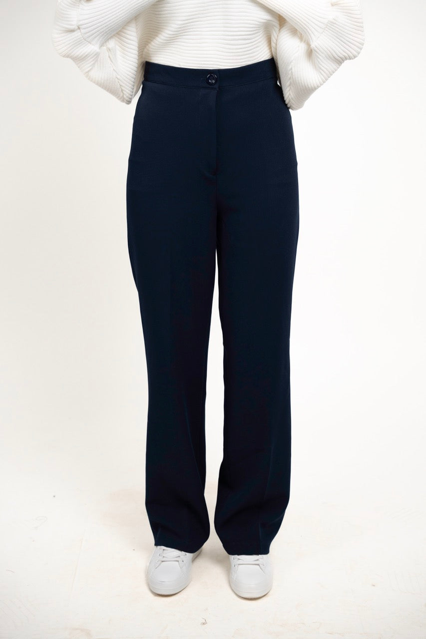 CLASSIC STRAIGHT TROUSER