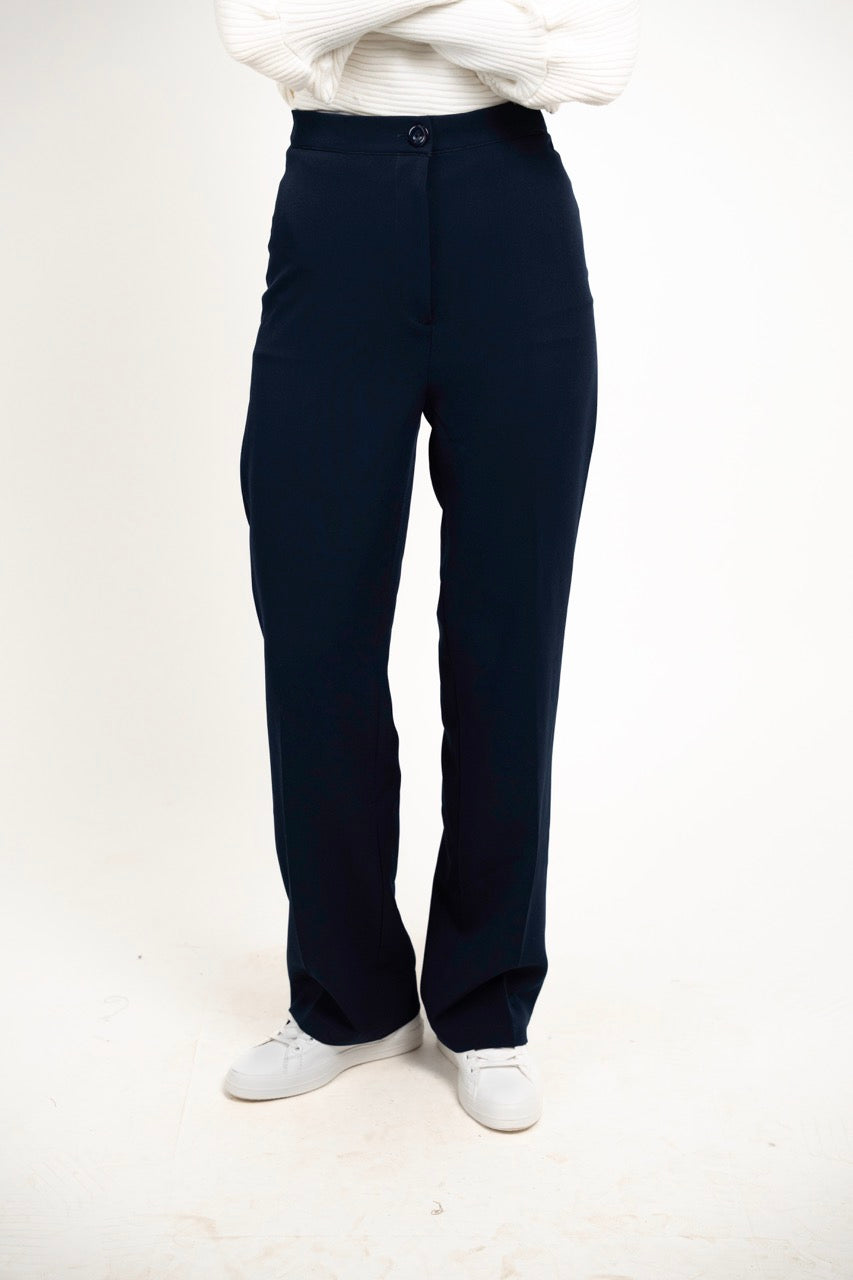 CLASSIC STRAIGHT TROUSER