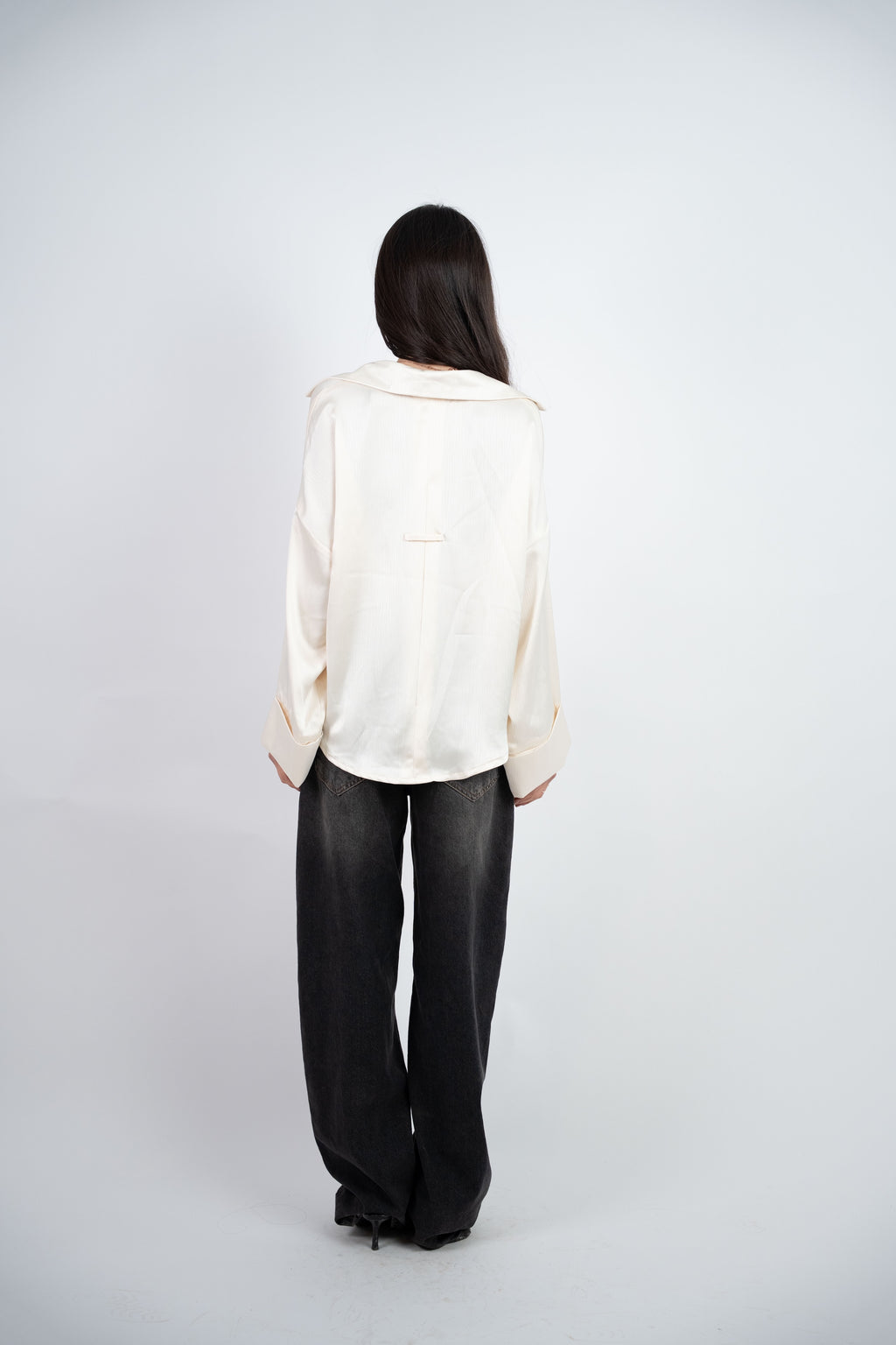 SATIN RELAXED BLOUSE