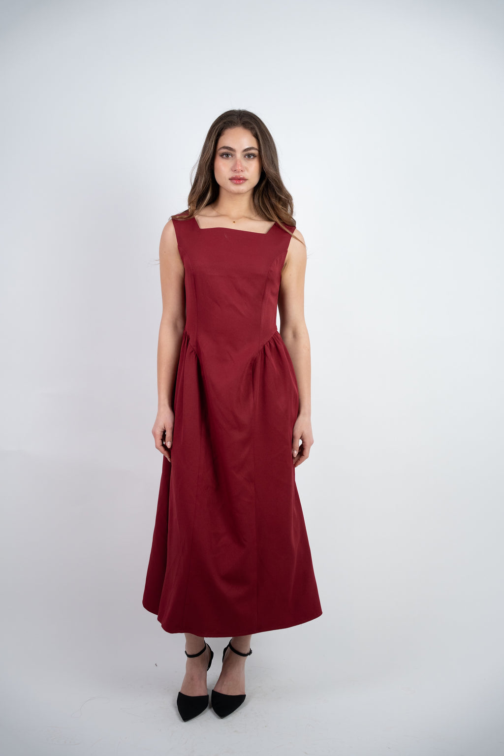 SLEEVELESS MIDI DRESS