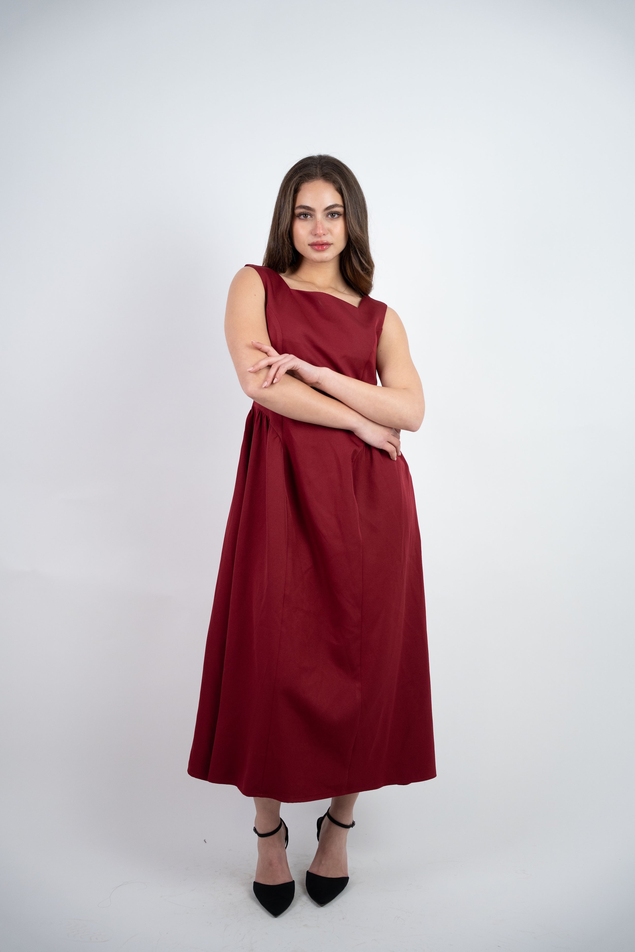 SLEEVELESS MIDI DRESS