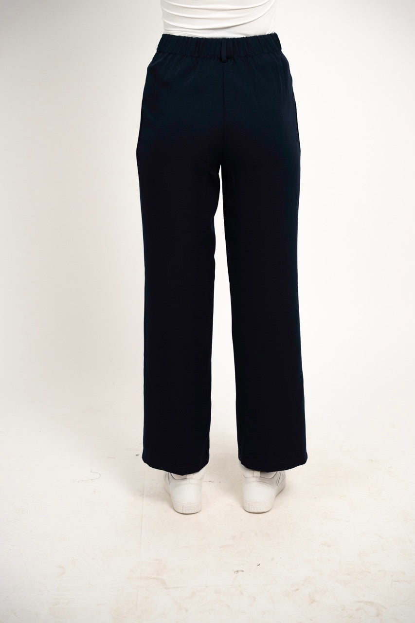 CLASSIC HIGH-WAIST TROUSER