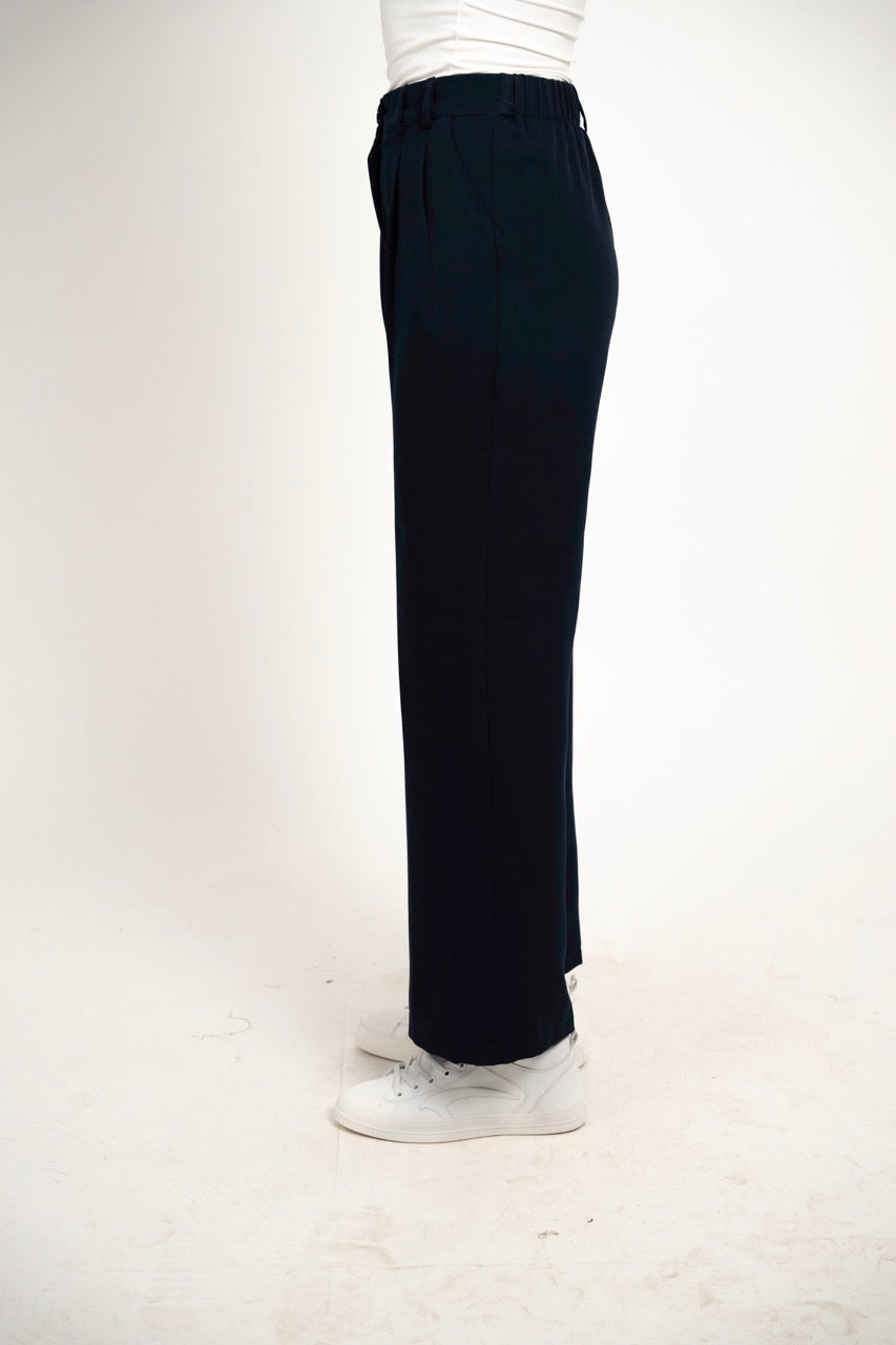 CLASSIC HIGH-WAIST TROUSER