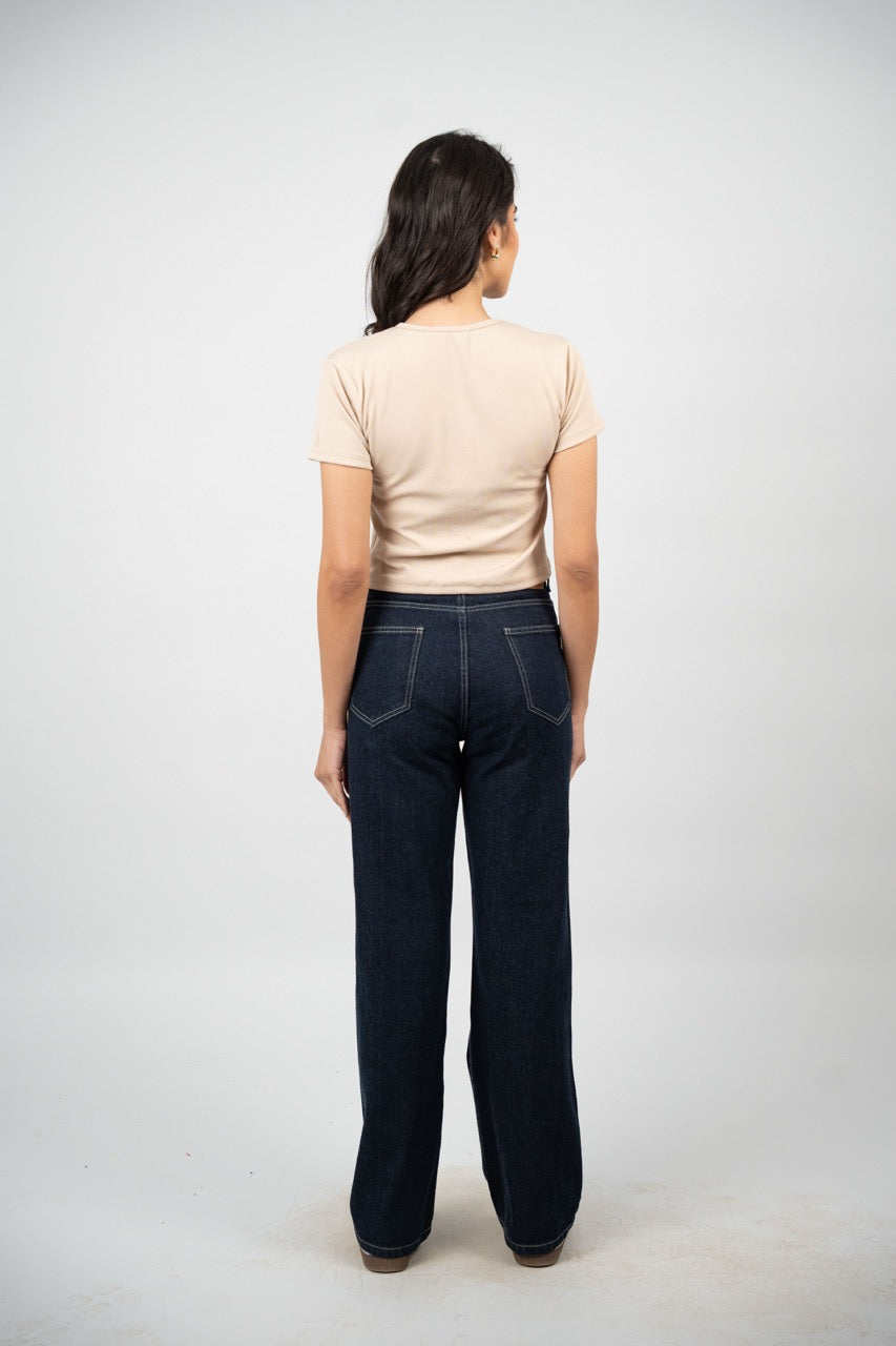 RUCHED V-NECK CROP TOP