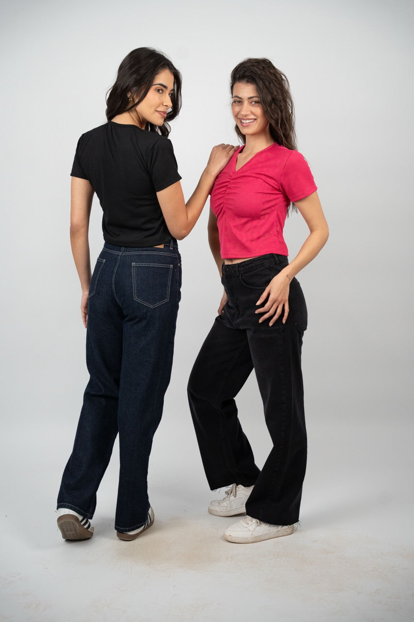 RUCHED V-NECK CROP TOP