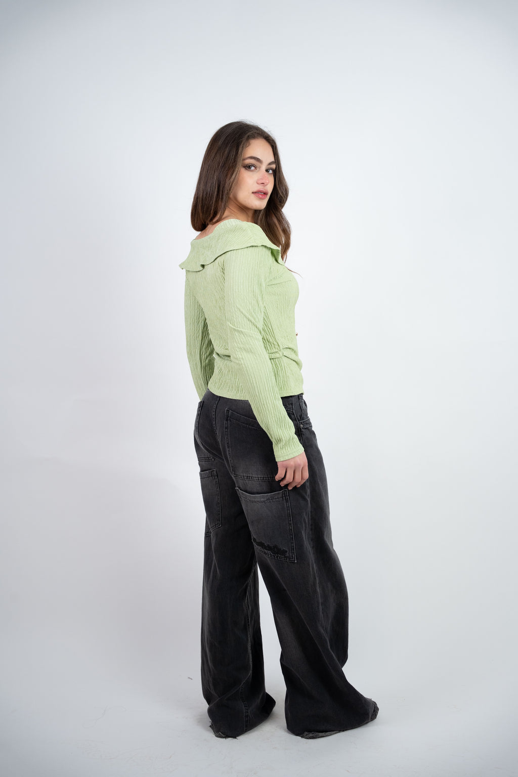 OFF SHOULDER TEXTURED BLOUSE
