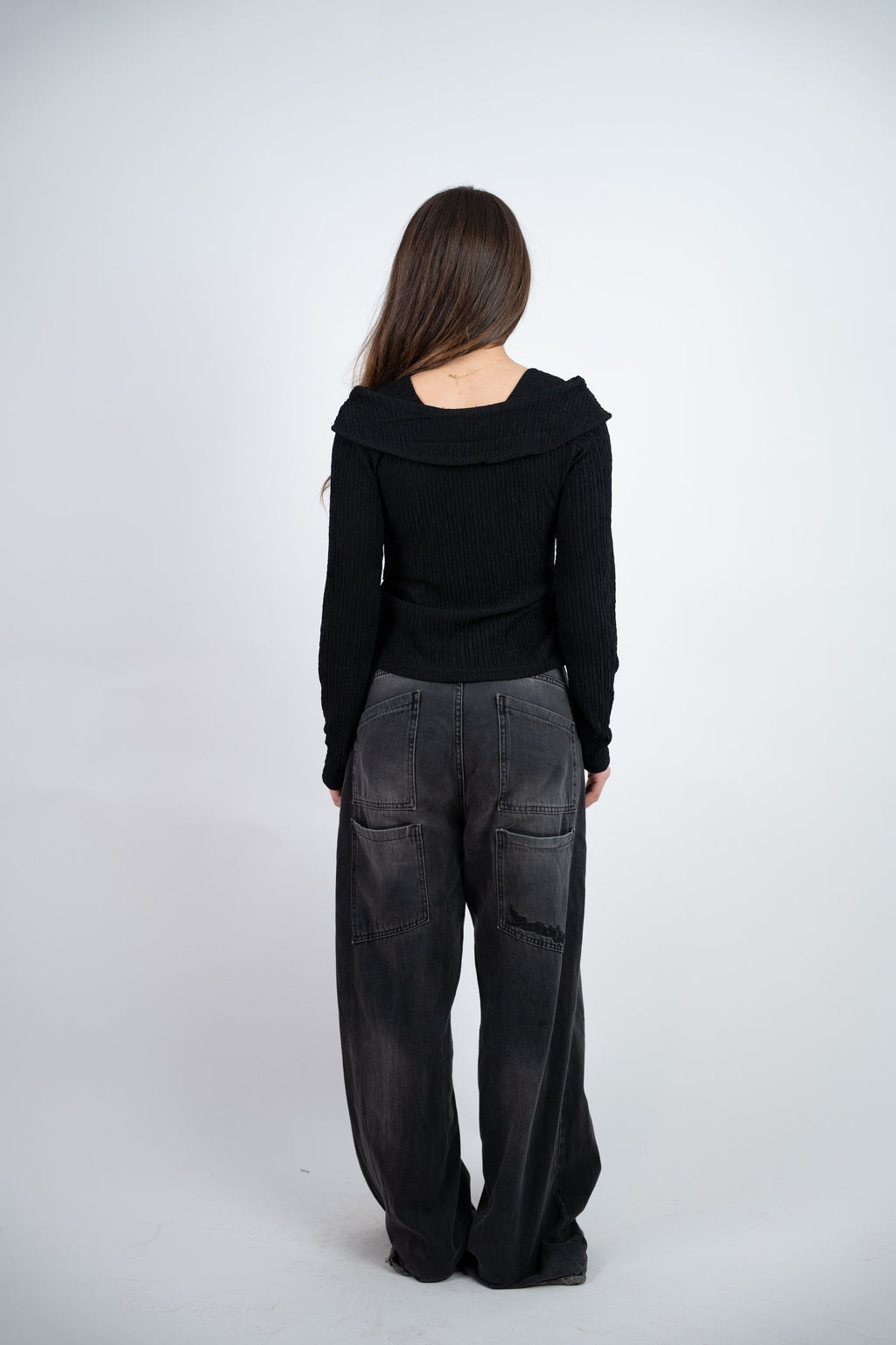 OFF SHOULDER TEXTURED BLOUSE
