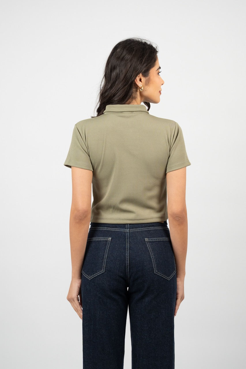 RIBBED LOGO POLO CROP TEE