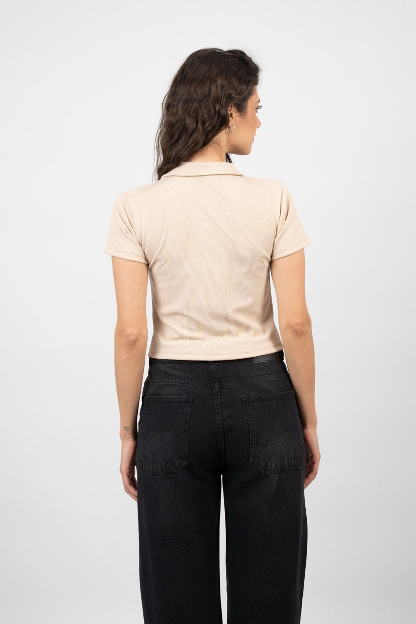 RIBBED LOGO POLO CROP TEE