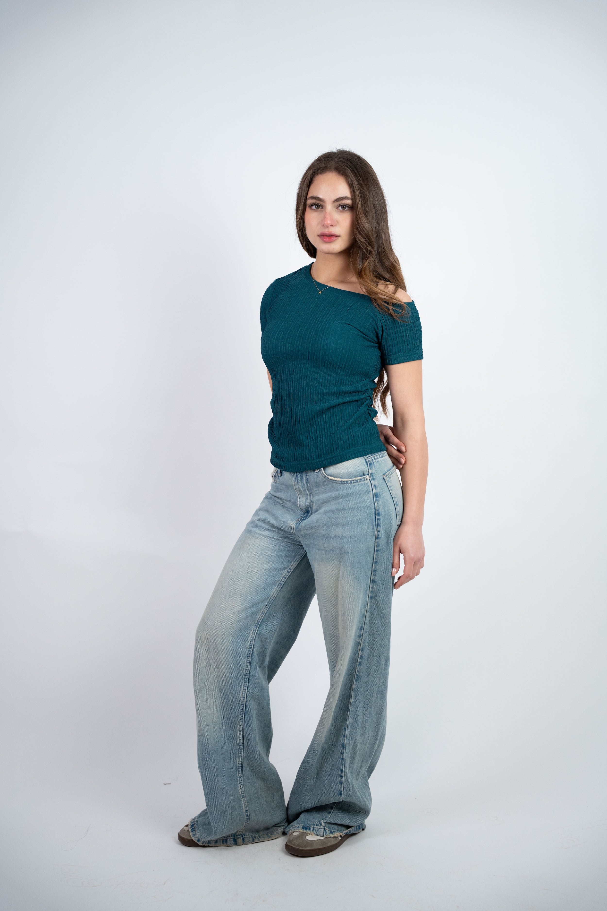 OFF SHOULDER CRINKLE BLOUSE