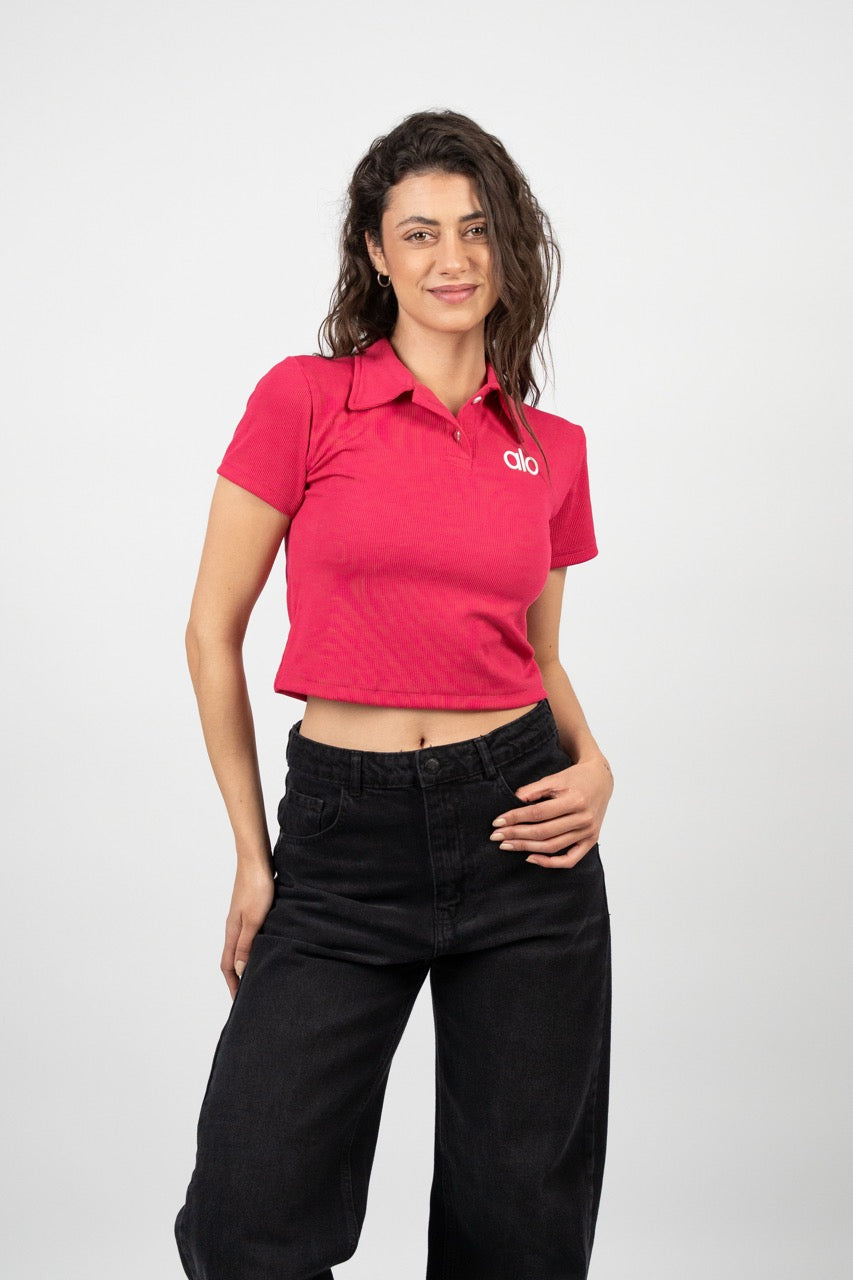 RIBBED LOGO POLO CROP TEE