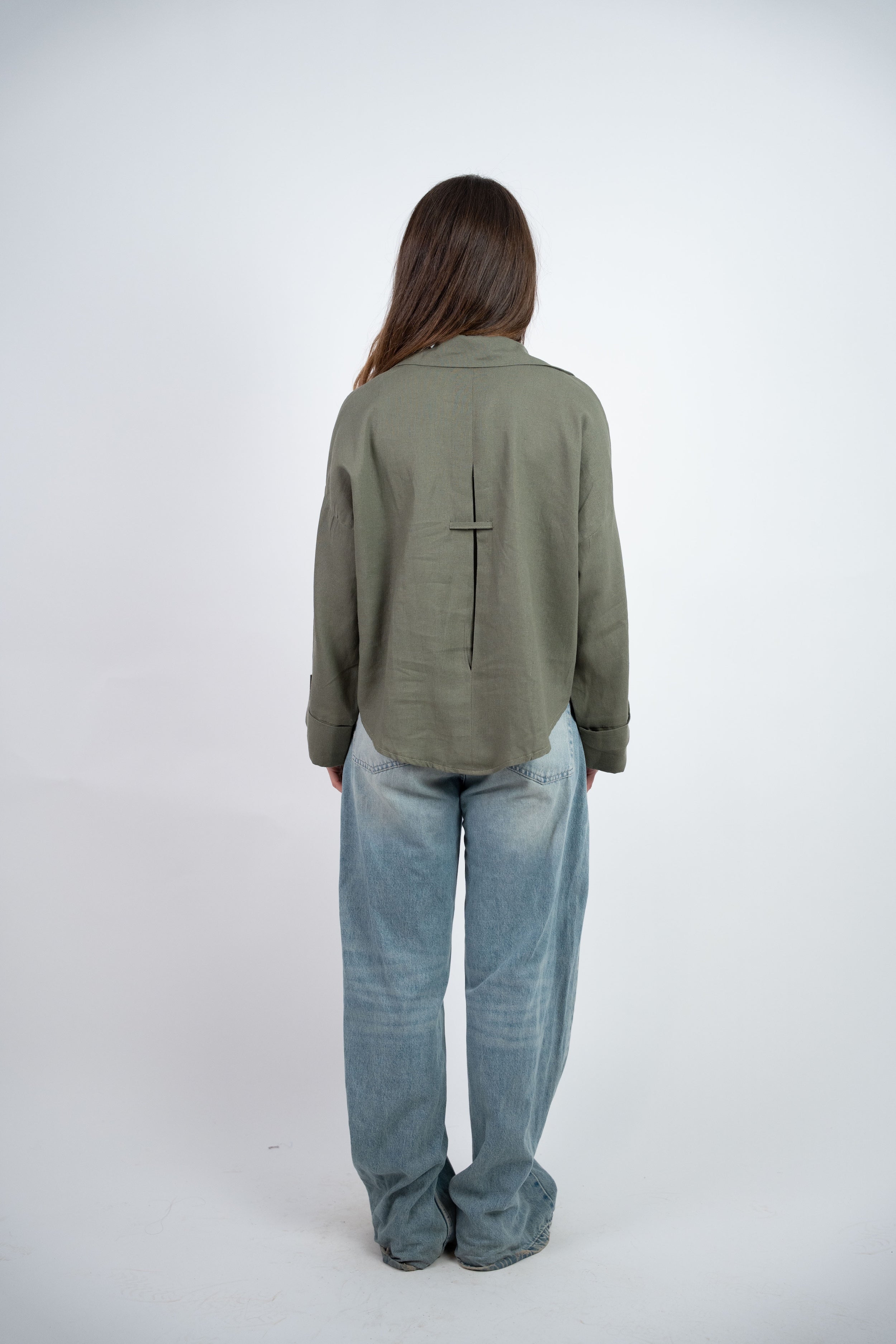 RELAXED BUTTON BLOUSE