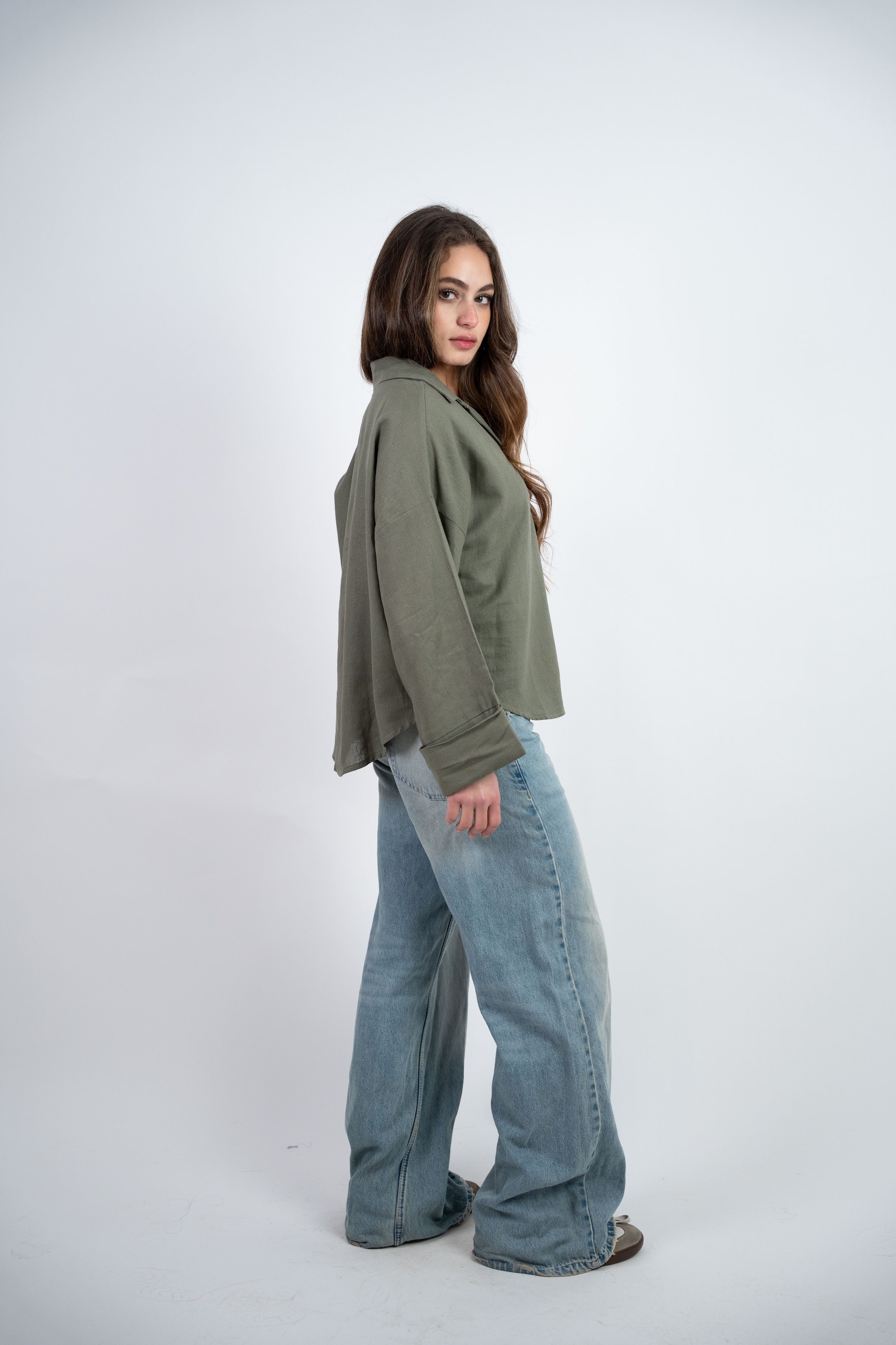 RELAXED BUTTON BLOUSE
